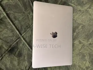 Laptop Apple MacBook Pro 2020 16GB Intel Core i5 SSD 512GB