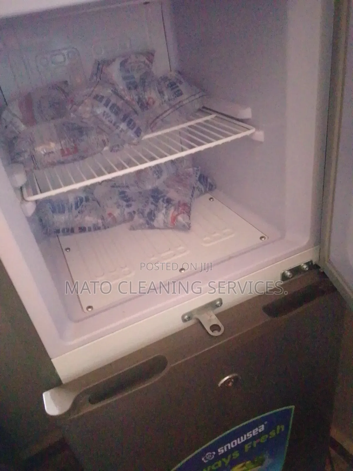 Refrigerator