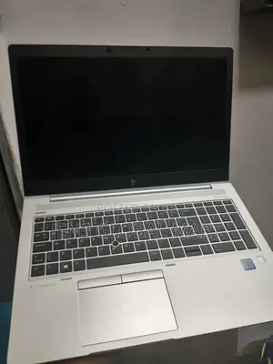 Laptop HP EliteBook 850 G6 8GB Intel Core i5 SSD 256GB