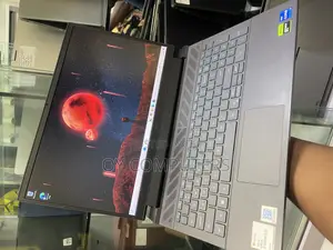 Laptop Dell G15 5535 16GB Intel Core i7 SSD 1T