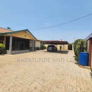 3bdrm Bungalow in Apata for sale