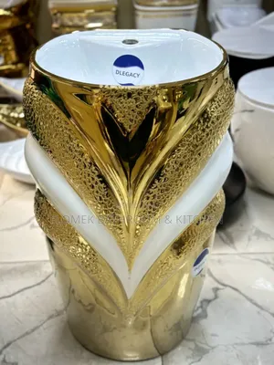 Luxury White & Gold Pedestal Wash Hand Basin – Premium Modern Design