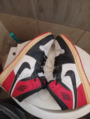 Nike Classic Retro 1 Sneakers