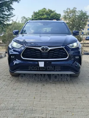 Toyota Highlander Platinum 2022 Blue