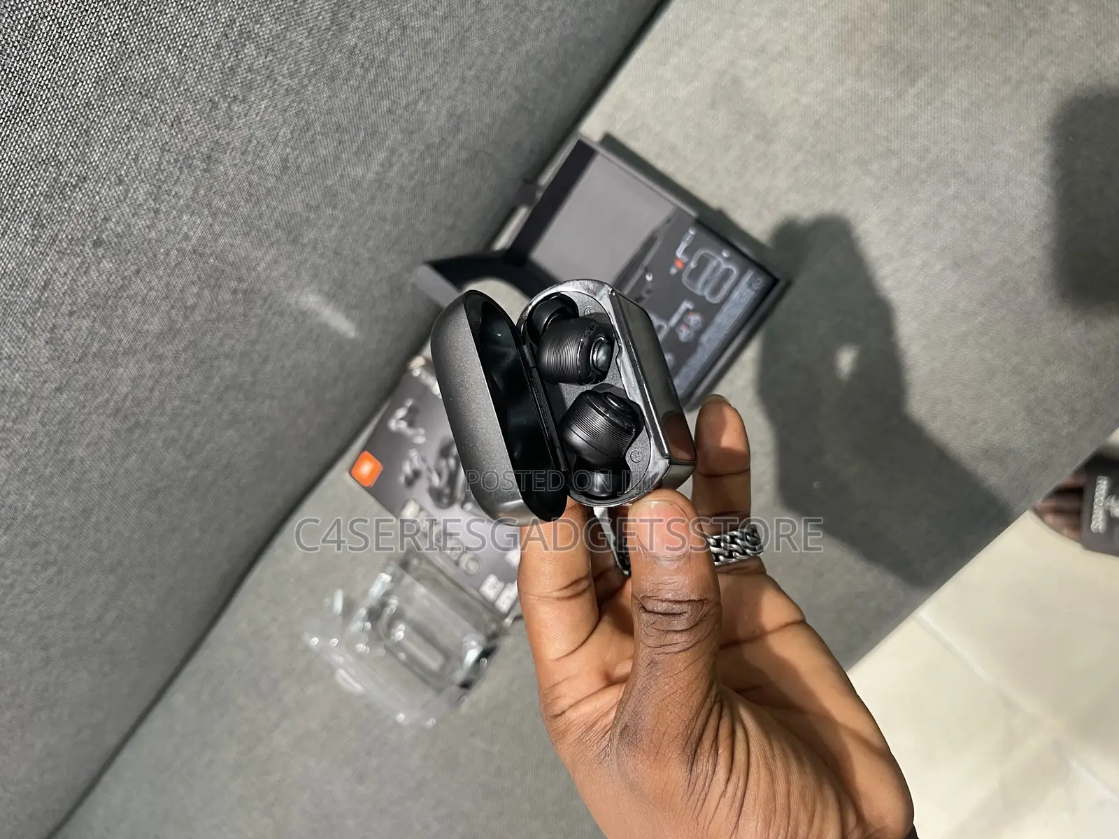 Jbl Tour Pro 3