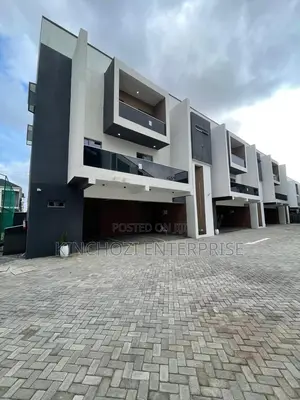 3bdrm Duplex in Rockvale Manors, Zone B for rent