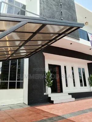 5bdrm Duplex in Lekki Phase 2 for sale