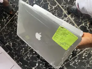 New Laptop Apple MacBook Air 2017 8GB Intel Core i5 SSD 256GB