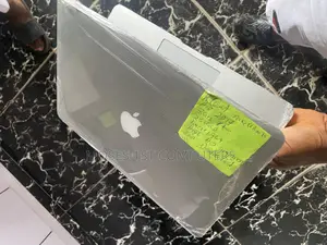 New Laptop Apple MacBook Air 2017 8GB Intel Core i5 SSD 256GB