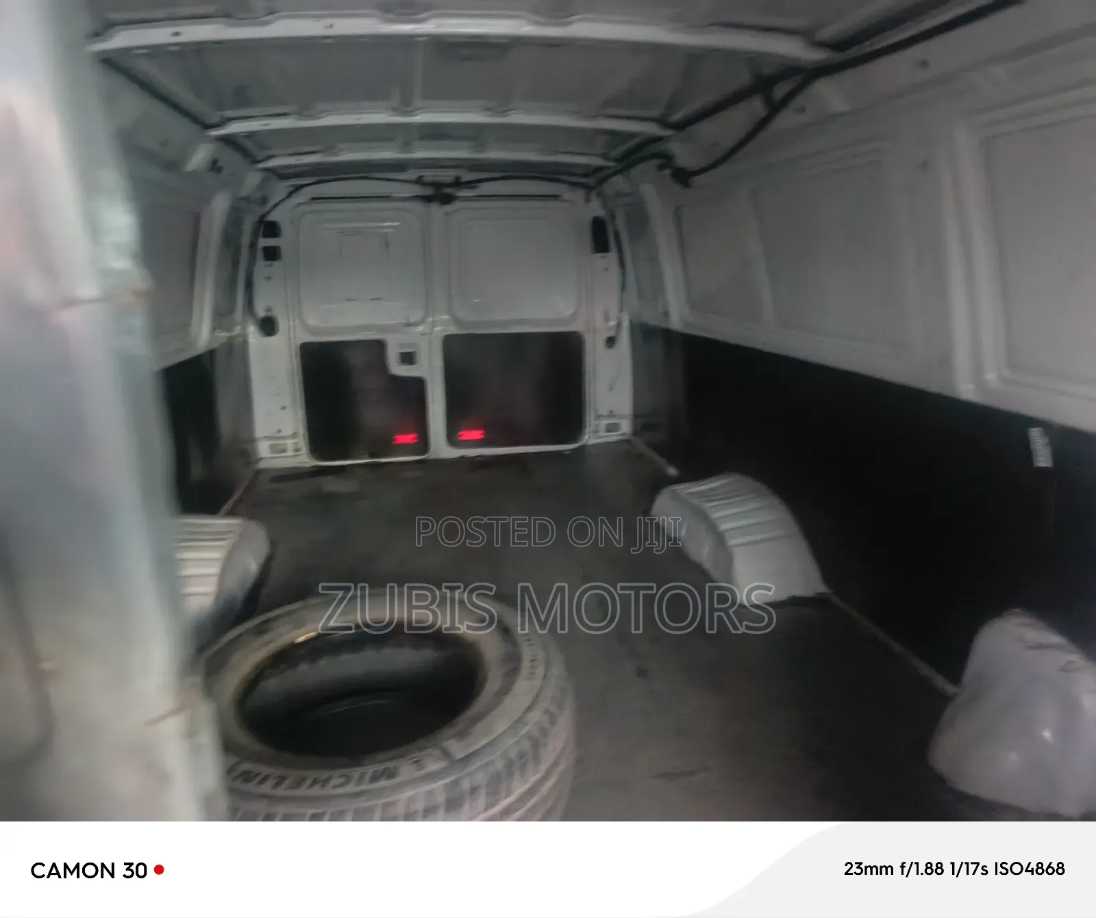 Ford E250 2014 White
