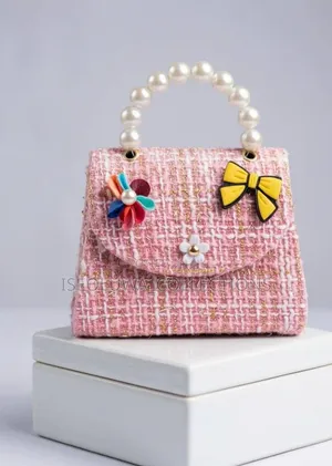 Adorable Kawaii Pastel Baby Bag – Soft Fluffy Handle Bow Detail