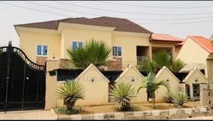 5bdrm Duplex in Gwarinpa 6Th Avenue for sale