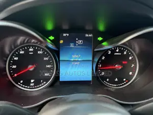 Mercedes-Benz C300 2020 Silver