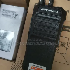 R7 Motorola Handheld Mototrbo Radio