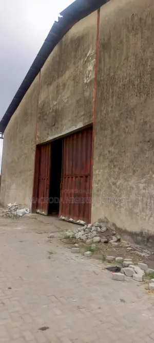 600sqm Warehouse Is Available for Rent