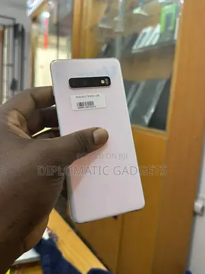 Samsung Galaxy S10 Plus 128 GB White