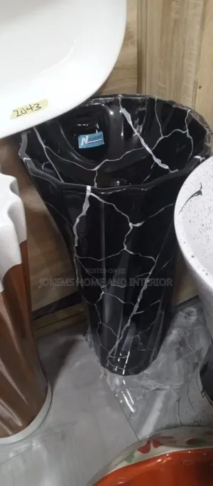 Stylish Black Marble Pedestal Wash Basin