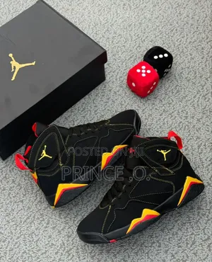 Jordan 7 Retro Citrus Sneakers