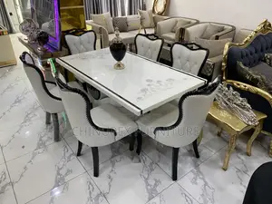 High Quality Set of Dining Table