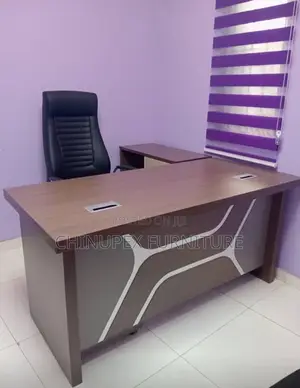 High Quality Office Table