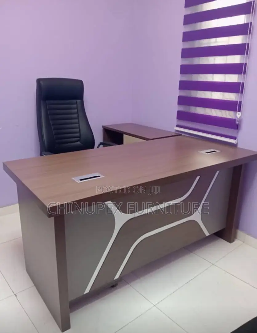 High Quality Office Table