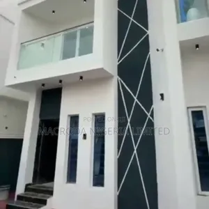 5bdrm Duplex in New Oko Oba for sale