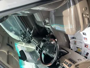 Lexus GX 460 Premium 2012 Gray