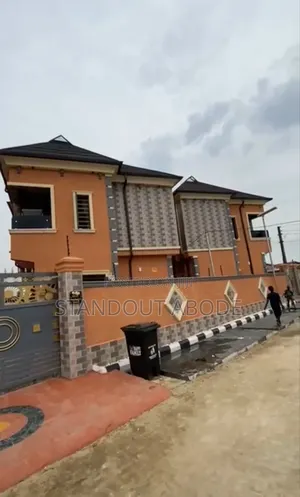1bdrm Block of Flats in Good And Secured, Bariga / Shomolu for sale