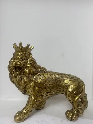 Luxury Figurines