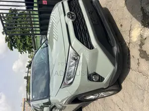 Toyota RAV4 2020 Green