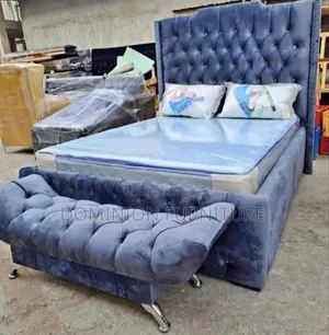 Padded Bedframe With Footrest 4.5by6