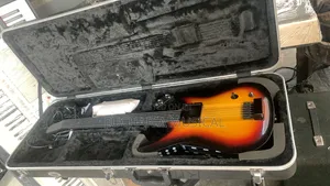  Pro Headless Midi Bass Guitar – Sleek, Silent Stage-Ready 