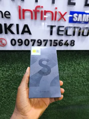 New Samsung Galaxy S22 5G 128 GB