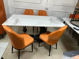 Circle Legs Design Marble Dining 4 Seaters Set