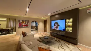 Newly Launched Luxury 3bedroom With Swimming Pool Balcony