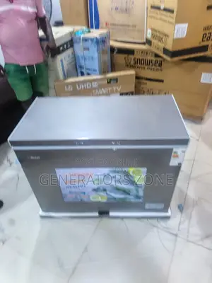 Snowsea 250l Chest Freezer Storage Unit