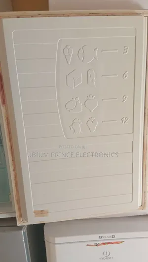 Hotpoint Table Top Freezer