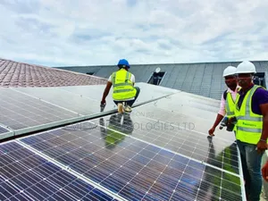 Solar Installer (Solar Panel Installer)