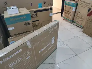 Hisense 55 Qled Big Screen, Smart Living