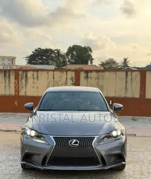 Lexus IS 250 2015 Brown