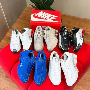 Original Nike Shox R4  Sneakers