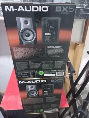 M-Audio Bx5 Carbon Studio Monitor Speaker