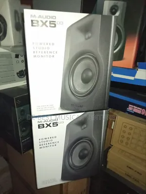 M-Audio Bx5 D3 Powered Studio Reference Studio Monitor Speaker