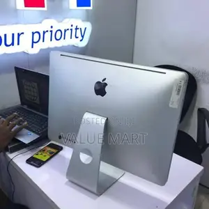 Desktop Computer Apple iMac 4GB Intel Core i5 HDD 500GB