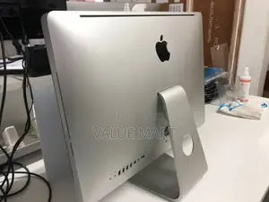Desktop Computer Apple iMac 4GB Intel Core i5 HDD 500GB