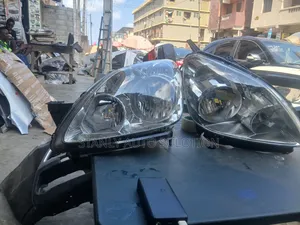 Head Lamp 2006 Honda CRV