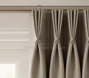 Elegant Curtains Interior Decor