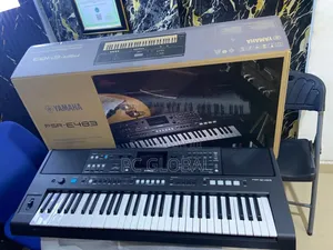 Yamaha Keyboard PSR- E483