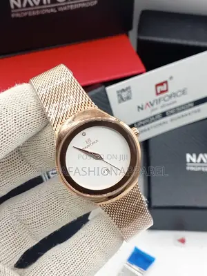 Naviforce Feminine Wristwatch