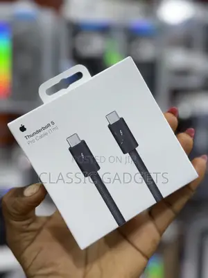 Apple Thunderbolt 5 (Usb‐C) Pro Cable